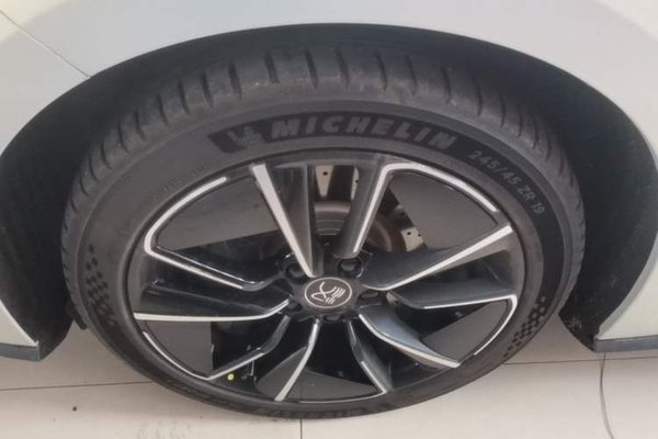 BYD Han 2020, 59100 км, за 15859 USD - фото 10