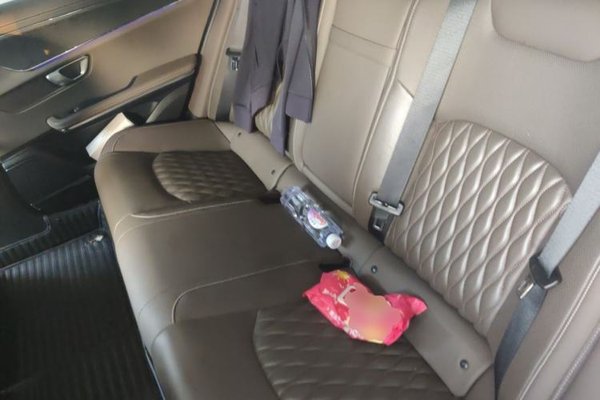 BYD Han 2020, 61800 км, за 15623 USD - фото 18