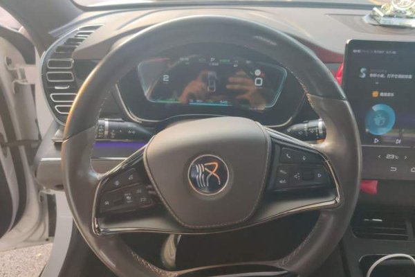 BYD Han 2020, 61800 км, за 15623 USD - фото 11