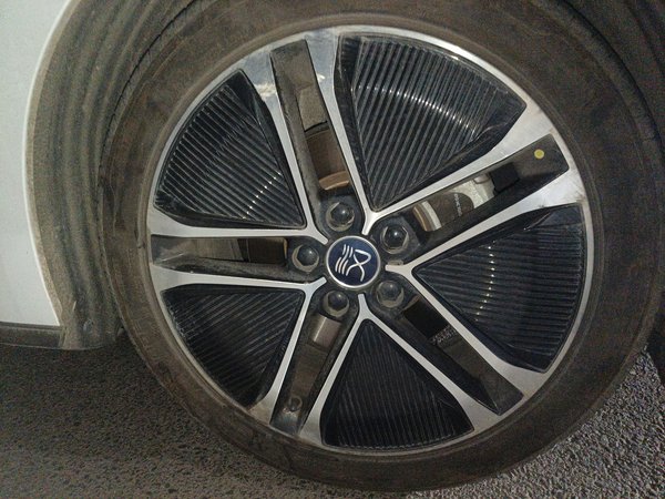 BYD Han 2020, 93600 км, за 15576 USD