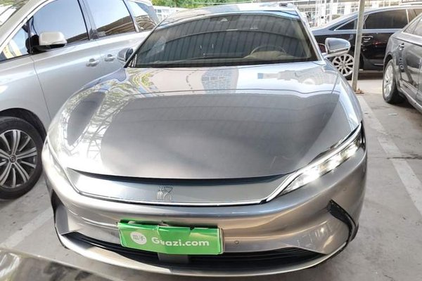 BYD Han 2021, 119700 км, за 14404 USD