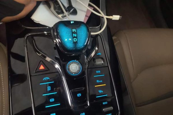 BYD Han 2021, 64200 км, за 15085 USD - фото 15