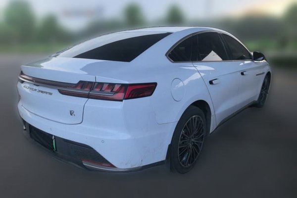 BYD Han 2021, 64200 км, за 15085 USD - фото 6