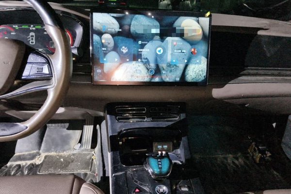 BYD Han 2021, 69000 км, за 14439 USD - фото 13