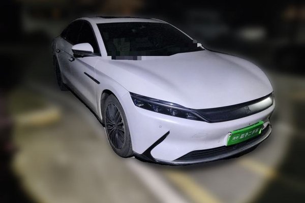 BYD Han 2021, 69000 км, за 14439 USD