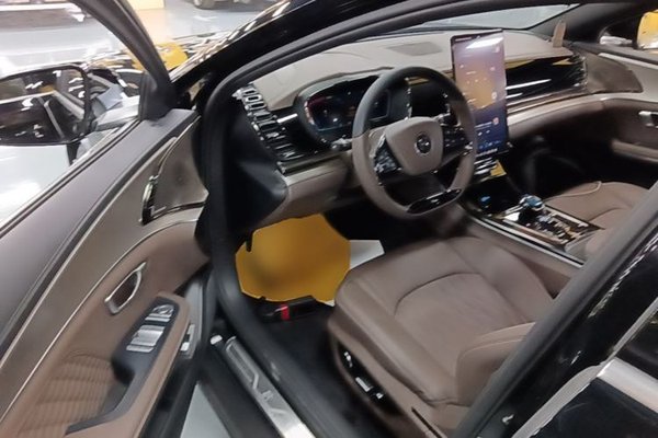 BYD Han 2022, 18700 км, за 16014 USD - фото 18