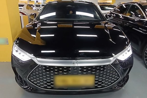 BYD Han 2022, 18700 км, за 16014 USD