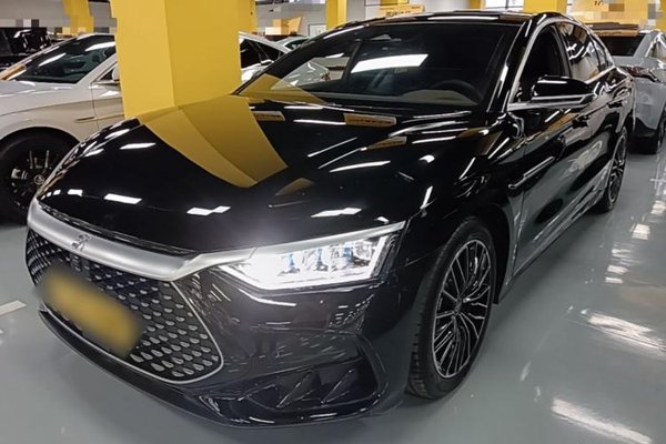 BYD Han · 2022 год