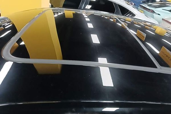BYD Han 2022, 18700 км, за 16014 USD