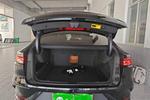 BYD Han 2022, 41600 км, за 14822 USD - фото 22