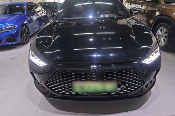 BYD Han 2022, 59400 км, за 15131 USD