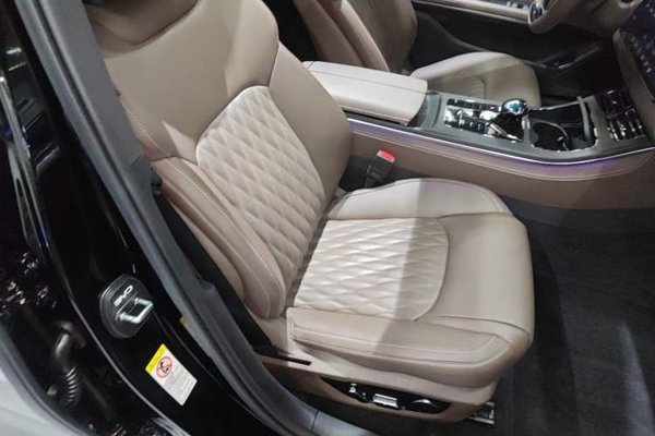 BYD Han 2022, 59400 км, за 15131 USD - фото 19
