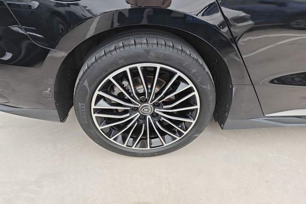 BYD Han 2022, 69200 км, за 15543 USD - фото 11