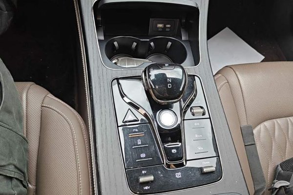 BYD Han 2022, 69200 км, за 15543 USD - фото 16