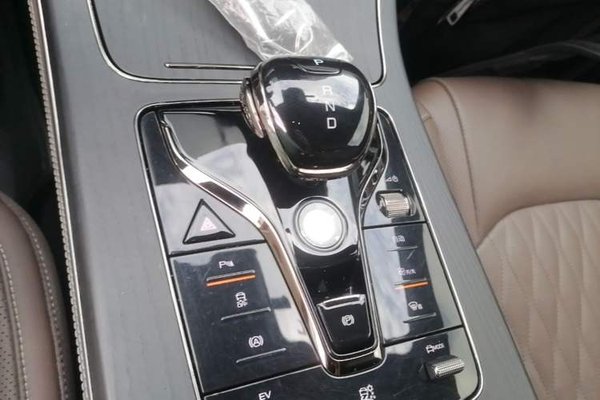 BYD Han 2022, 72200 км, за 15368 USD - фото 16