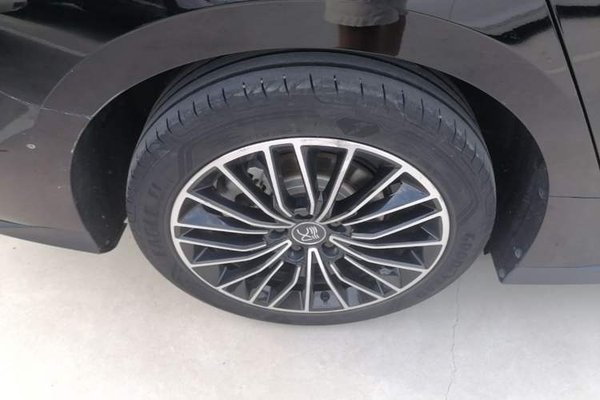 BYD Han 2022, 72200 км, за 15368 USD - фото 11