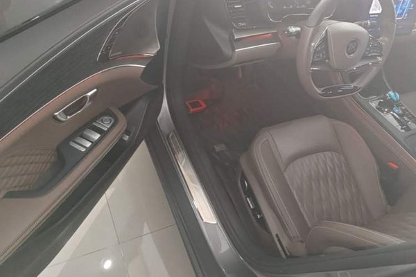 BYD Han 2022, 33400 км, за 16219 USD - фото 18