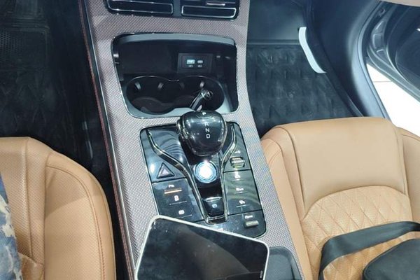 BYD Han 2022, 46800 км, за 16146 USD - фото 16