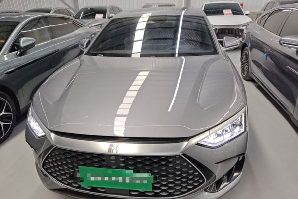 BYD Han 2022, 60300 км, за 16168 USD