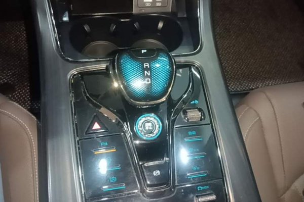 BYD Han 2022, 66600 км, за 14351 USD - фото 16