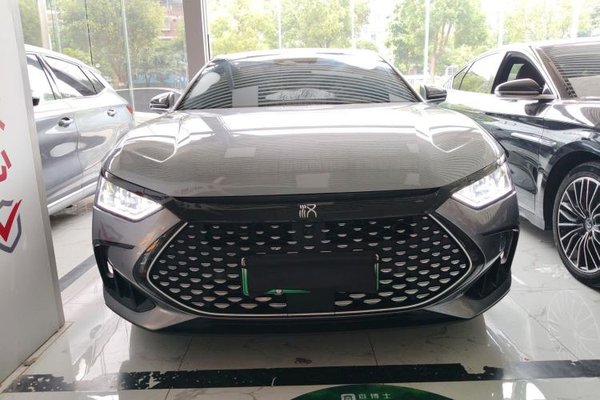 BYD Han 2022, 75900 км, за 14969 USD