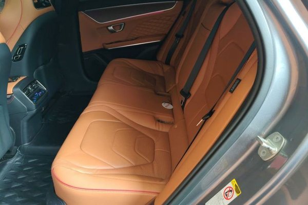BYD Han 2022, 75900 км, за 14969 USD