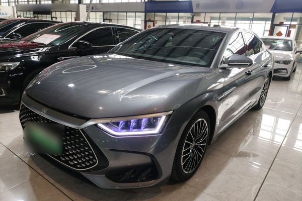 BYD Han · 2022 год
