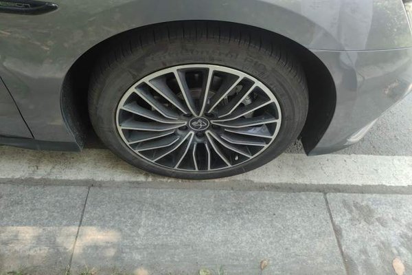 BYD Han 2022, 91800 км, за 13685 USD