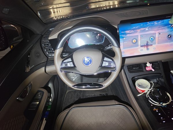 BYD Han 2022, 49300 км, за 13812 USD - фото 14