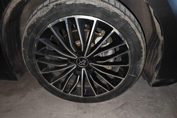 BYD Han 2022, 82400 км, за 13701 USD - фото 8