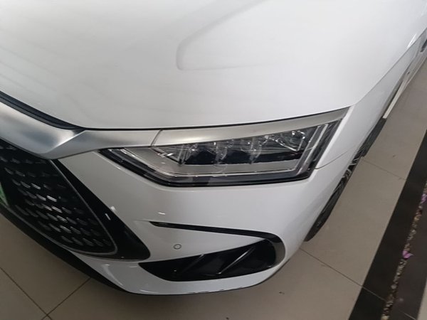 BYD Han 2022, 123300 км, за 12455 USD - фото 9
