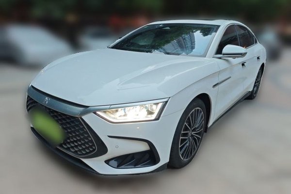 BYD Han · 2022 год