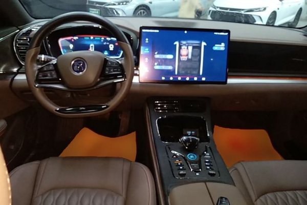BYD Han 2023, 15300 км, за 21832 USD - фото 13