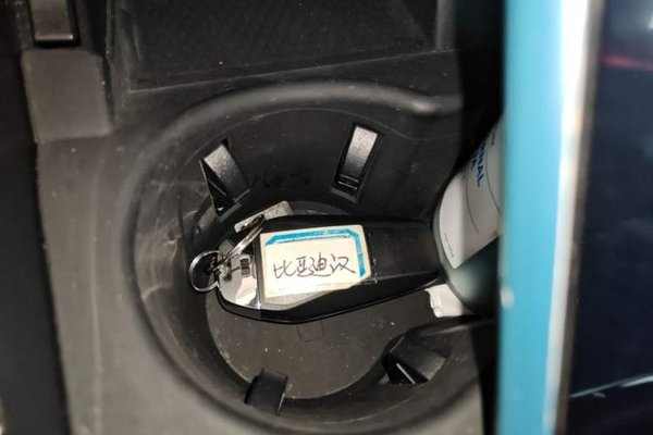 BYD Han 2023, 31100 км, за 19425 USD - фото 29