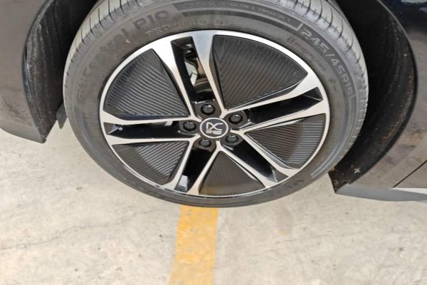 BYD Han 2023, 31100 км, за 19425 USD - фото 8