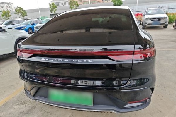 BYD Han 2023, 31100 км, за 19425 USD