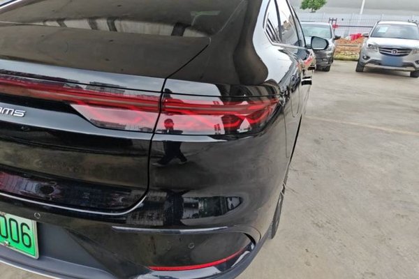 BYD Han 2023, 31100 км, за 19425 USD - фото 7
