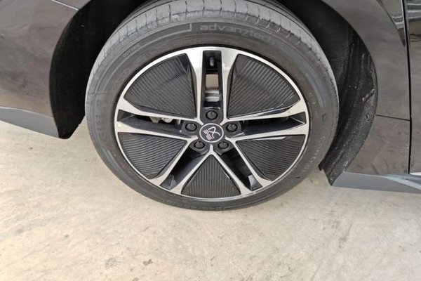 BYD Han 2023, 31100 км, за 19425 USD - фото 10