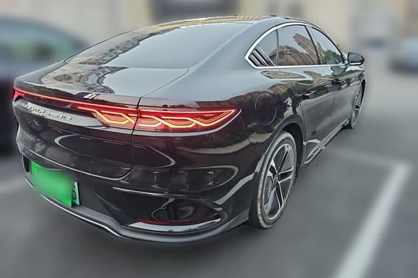 BYD Han 2023, 57600 км, за 19434 USD