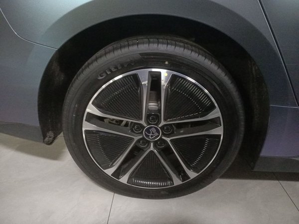 BYD Han 2023, 20100 км, за 21564 USD - фото 6