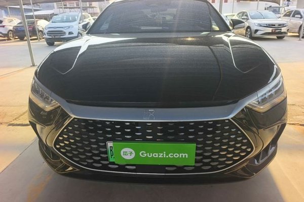 BYD Han 2023, 45300 км, за 17417 USD
