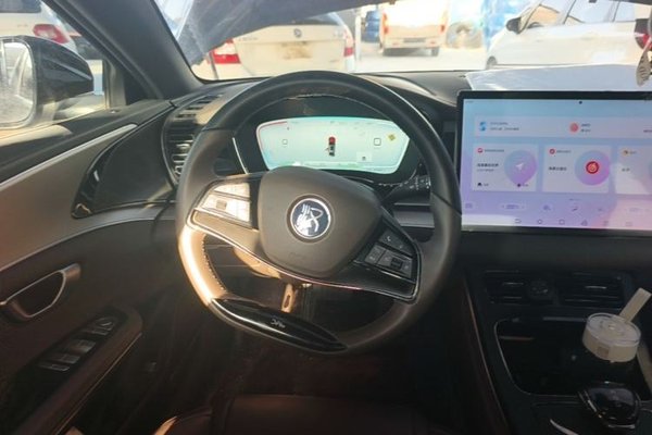 BYD Han 2023, 45300 км, за 17417 USD - фото 14
