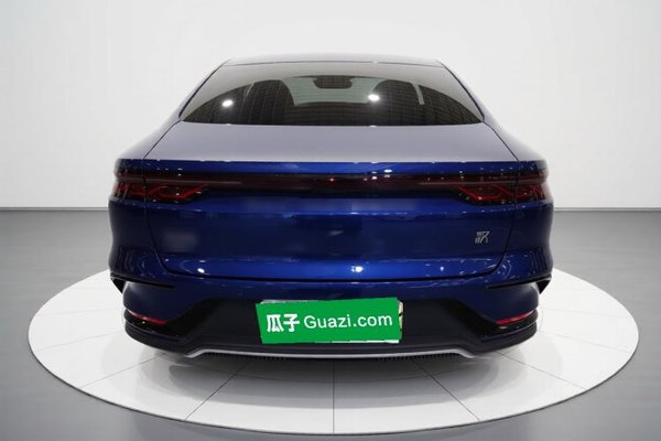 BYD Han 2023, 37600 км, за 15101 USD