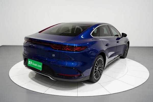 BYD Han 2023, 37600 км, за 15101 USD