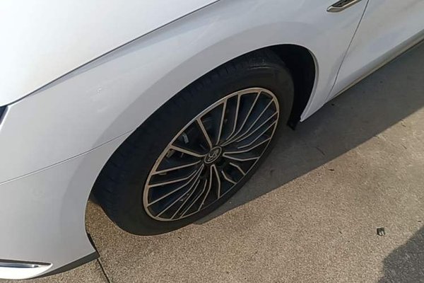 BYD Han 2023, 32400 км, за 17399 USD - фото 8