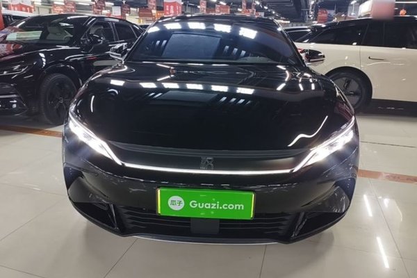 BYD Han 2024, 21600 км, за 19925 USD