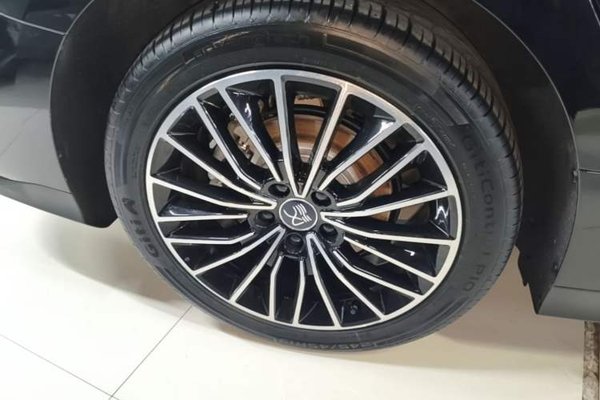 BYD Han 2024, 21600 км, за 19925 USD - фото 10