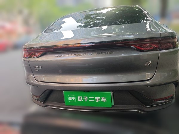 BYD Han 2024, 14100 км, за 19155 USD