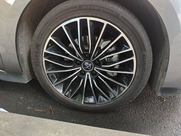 BYD Han 2024, 14100 км, за 19155 USD - фото 8