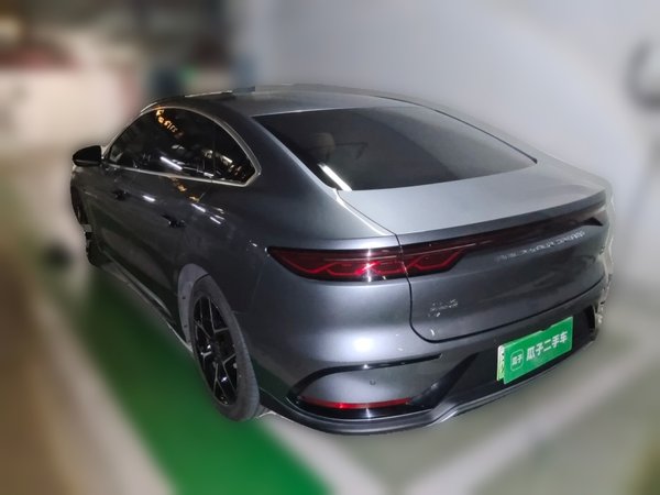 BYD Han 2024, 21300 км, за 21713 USD